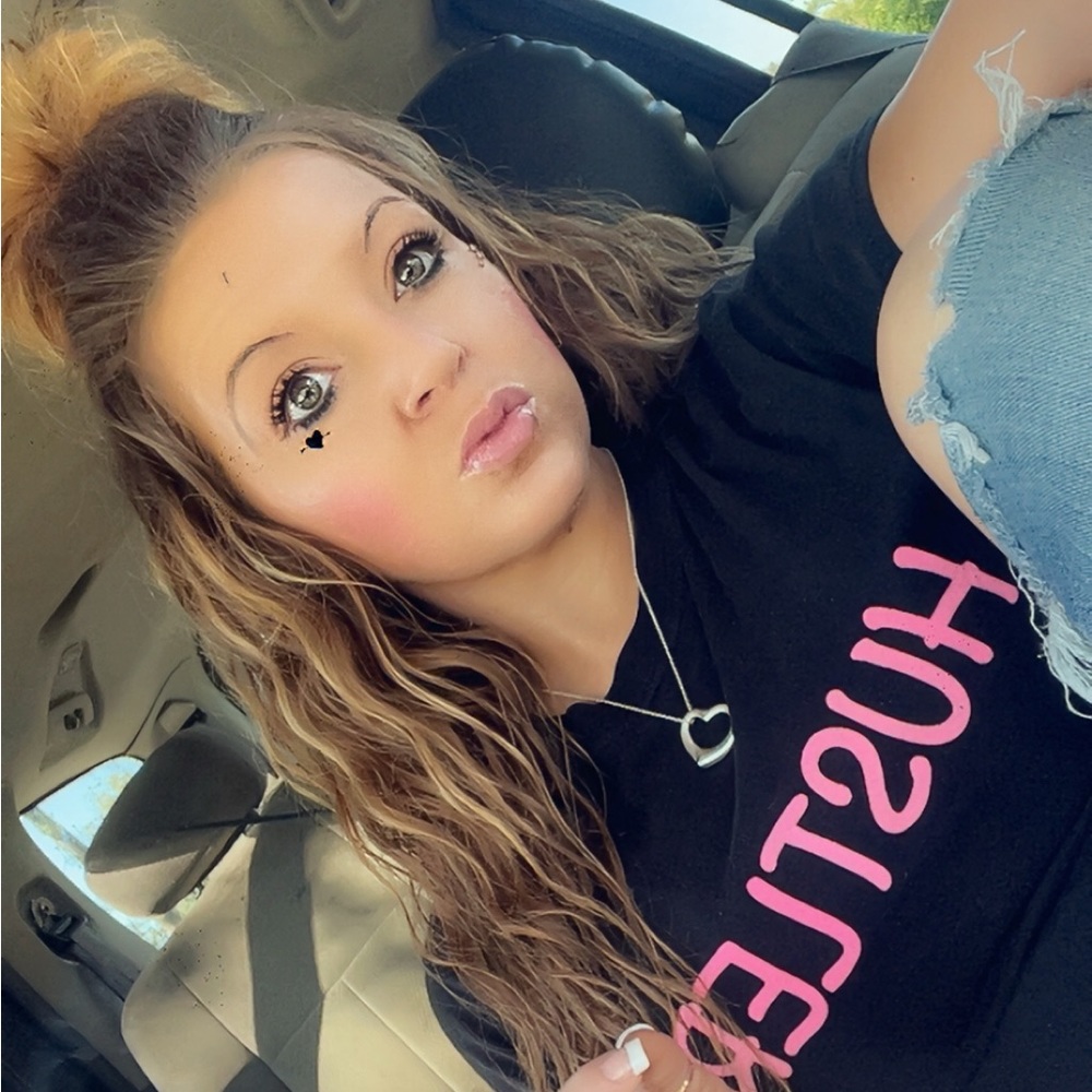 Meet your Posher, Kaitlin